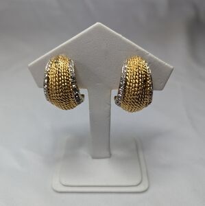 Signed Dorlan Vintage 2 Tone Gold And Silver  Clip On Earrings